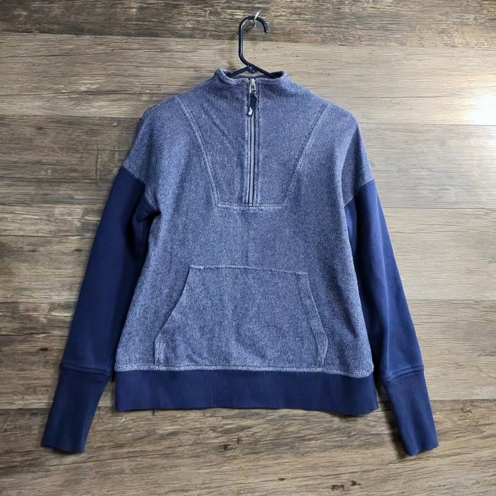 Vineyard Vines Heathered Blue Quarter-Zip Hoodie - Picture 1 of 11